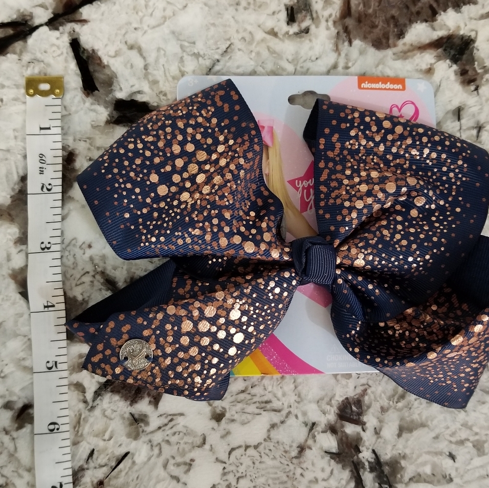 Jojo Siwa big hair bow - Picture 6 of 6